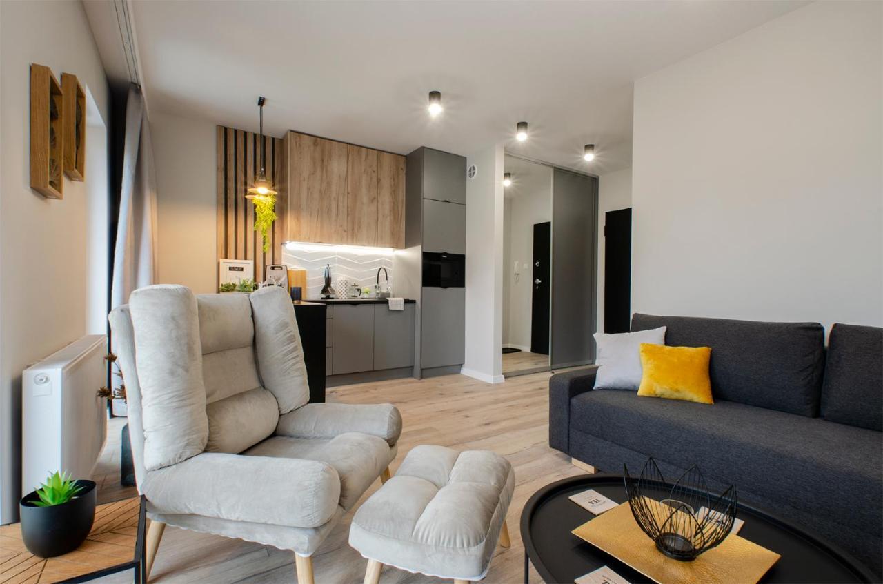 East Side Apartments Лодз Екстериор снимка