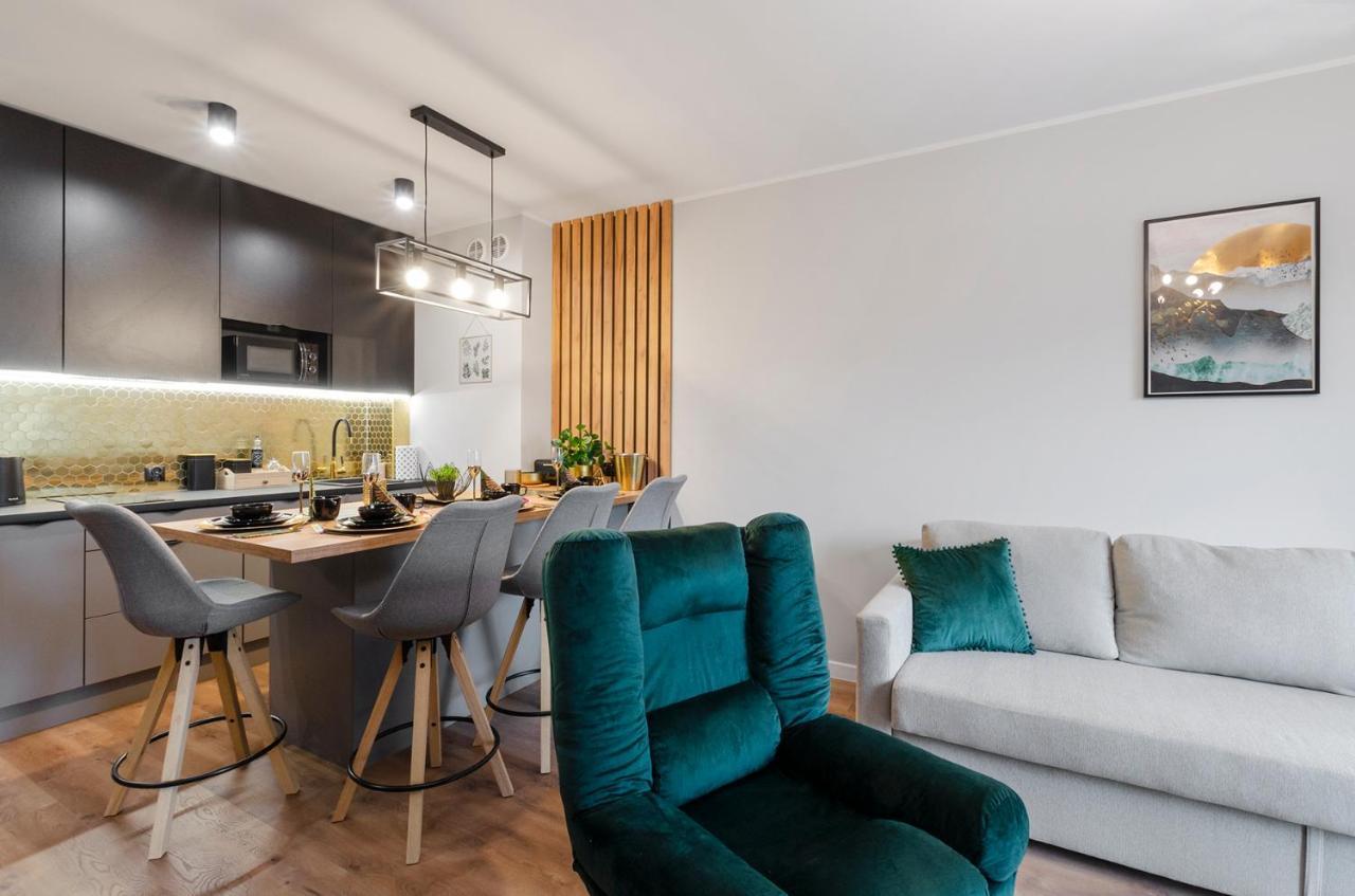 East Side Apartments Лодз Екстериор снимка