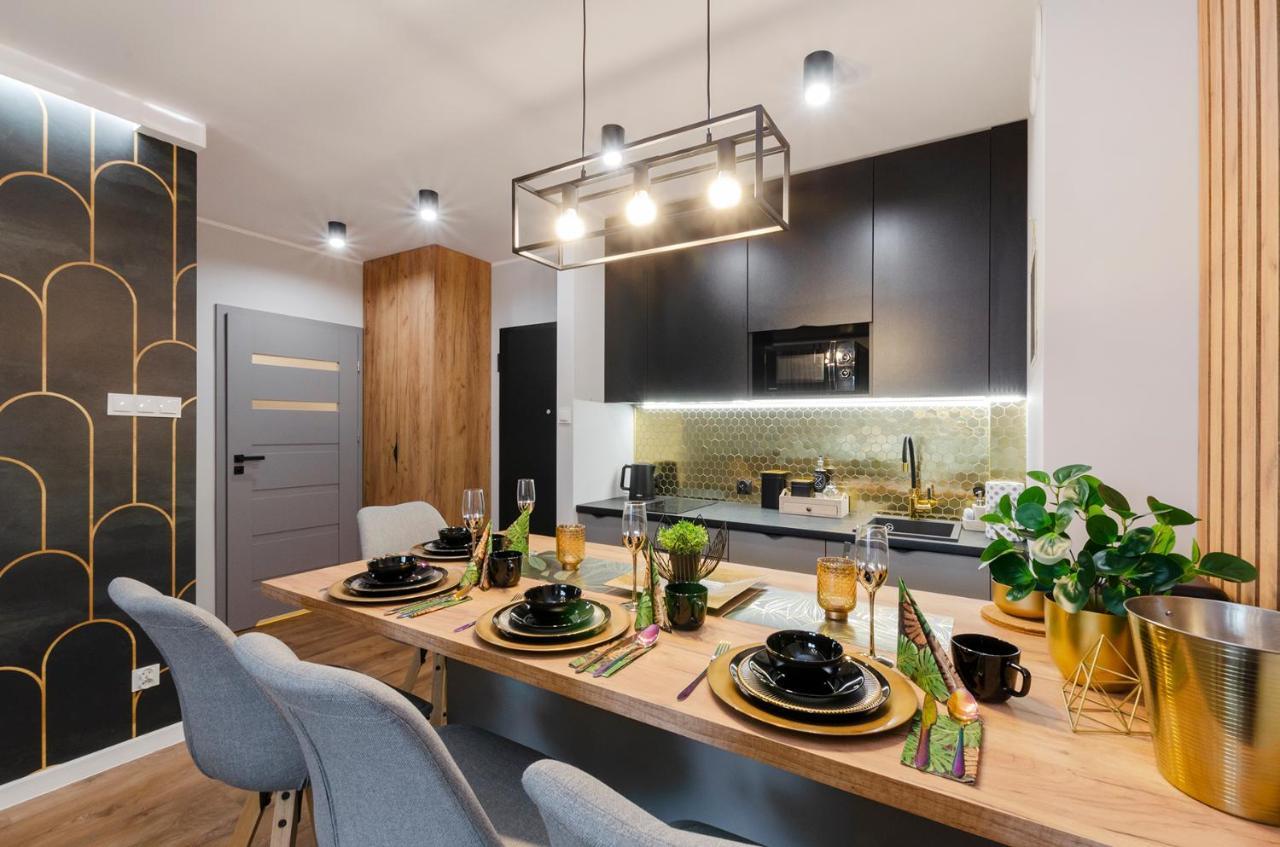East Side Apartments Лодз Екстериор снимка